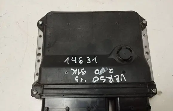 Toyota Verso Engine control unit/module 896610F351