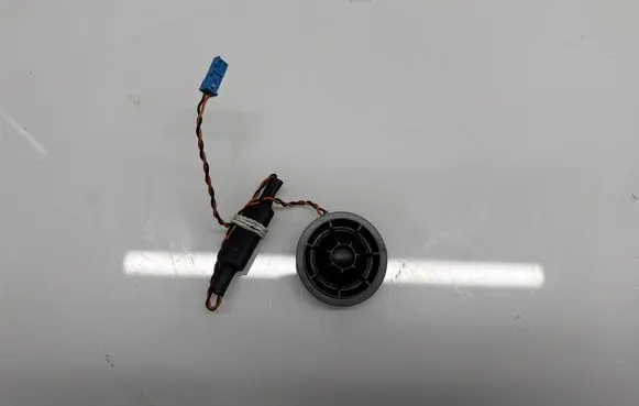 BMW X7 G07 Front door high frequency speaker 6809632