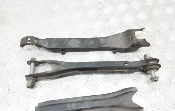 Mercedes-Benz GLC X253 C253 Rear control arm A2043521205 A2053523800