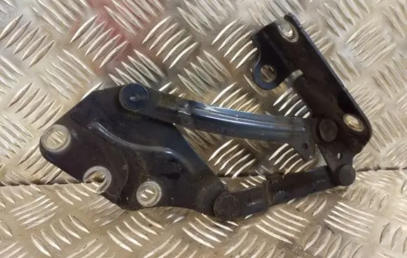Volkswagen Golf Plus Engine bonnet/hood hinges 5M0823302