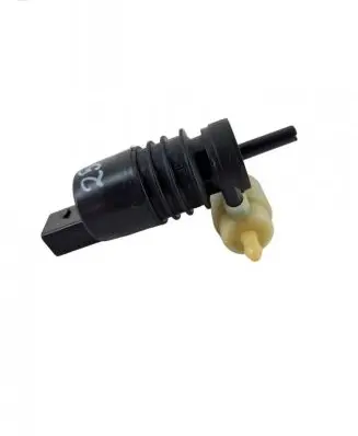 Mercedes-Benz E W212 Windscreen/windshield washer pump 2048660221