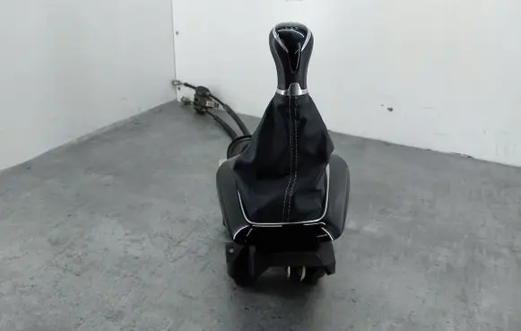 Opel Corsa F Gear shifter/selector 9824124780