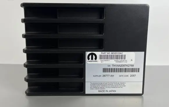 Jeep Grand Cherokee Sound amplifier 68325103AC