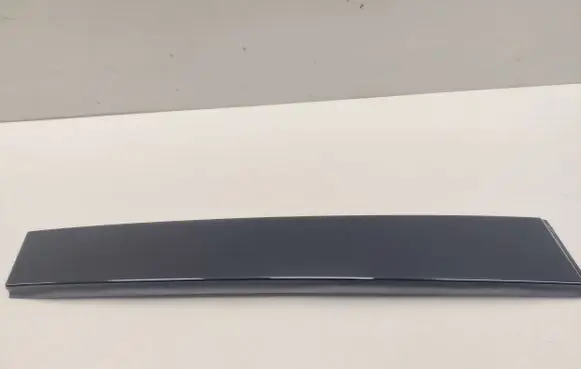 Chrysler Pacifica Door glass trim 68234033AD 68234033AE 68234033AC