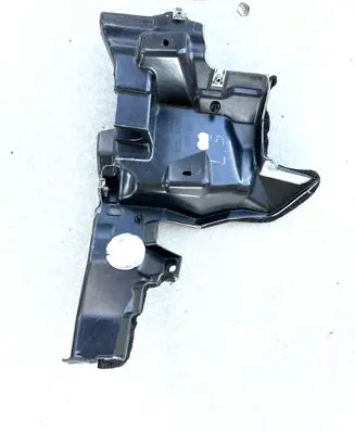 Other engine bay part