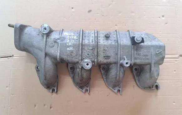 Peugeot 206 Intake manifold 9635616310