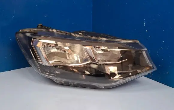 Volkswagen Caddy Headlight/headlamp 2K8941006C