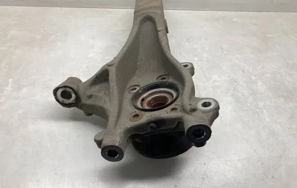 Volvo XC90 Front wheel hub 31360642