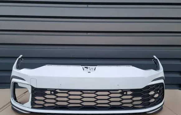 Volkswagen Golf VIII Front bumper 5H0807221 zd-wlkp5H0807221
