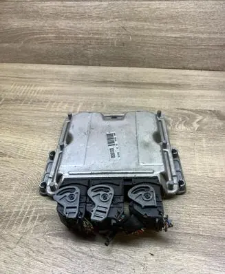 Peugeot 307 Engine control unit/module 9647472780
