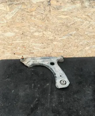 Audi A1 Front lower control arm/wishbone