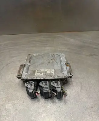 Suzuki Grand Vitara I Engine control unit/module 0281011675 9640938180 34027524