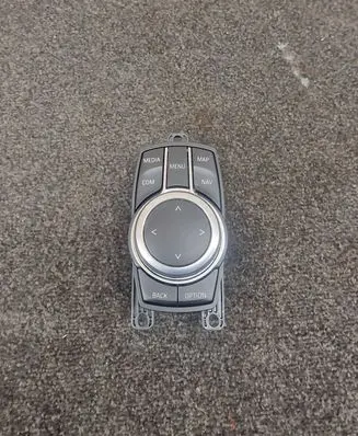 BMW 3 F30 F35 F31 Head unit multimedia control 9490067