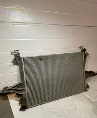 Volvo V70 Coolant radiator