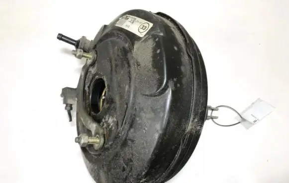 Toyota Corolla E120 E130 Brake booster lsh65