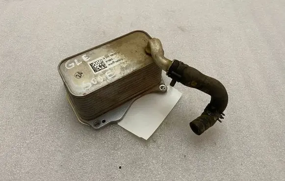 Mercedes-Benz GLE AMG (W166 - C292) Engine oil radiator A2761880001