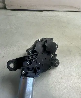 Volkswagen Polo V 6R Rear window wiper motor 0390201216 5K6955711B