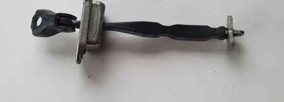 Nissan X-Trail T32 Front door check strap stopper