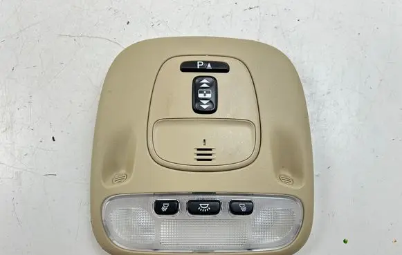 Jaguar XK - XKR Front seat light 239777 186203