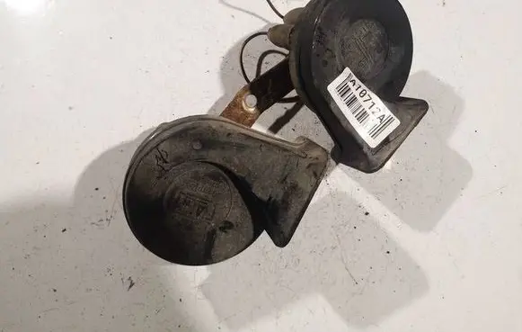 Audi 80 90 S2 B4 Horn signal