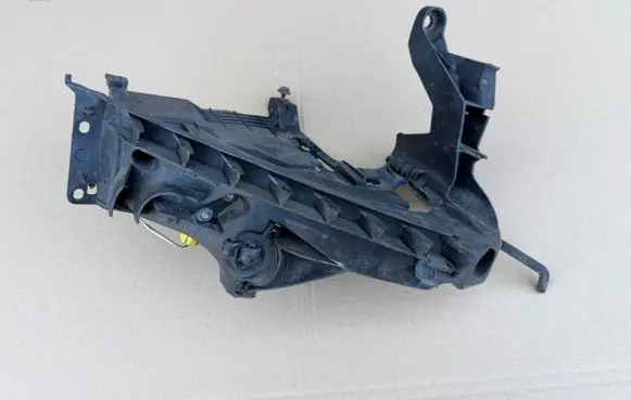 Audi A5 Sportback 8TA Headlight/headlamp mounting bracket 8T0805608B 89392979