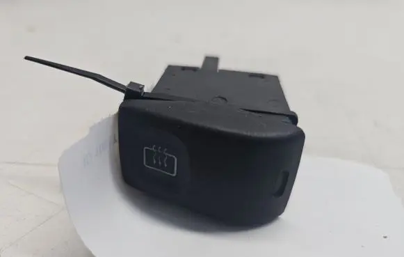 Windscreen/window heater switch