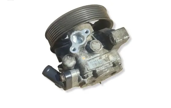 Honda FR-V Power steering pump 