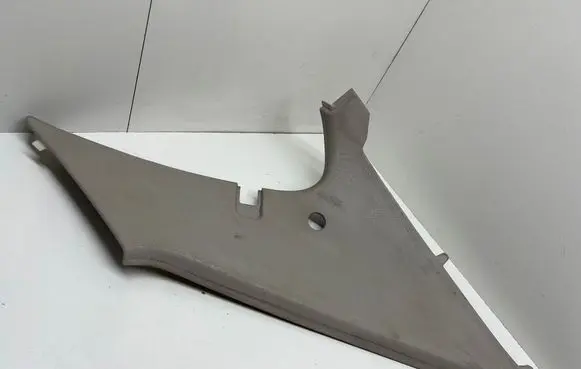 BMW 3 E36 (C) pillar trim 8146203