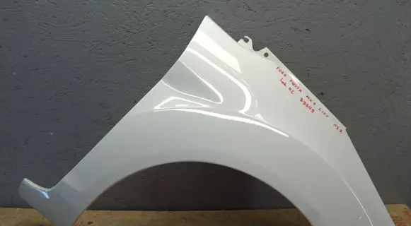 Ford Fiesta Fender 