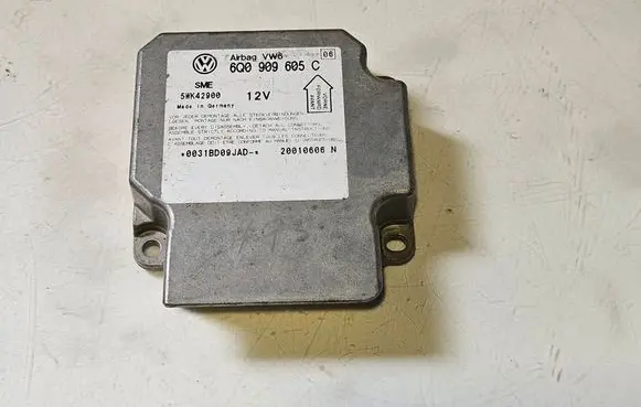 Volkswagen PASSAT B5.5 Airbag control unit/module 6Q0909605C