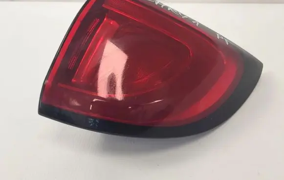 Chrysler Pacifica Rear/tail lights p68229028ab