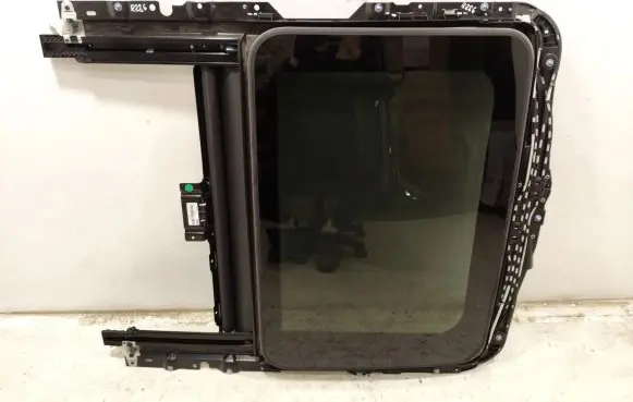 BMW i4 Sunroof set 8096115