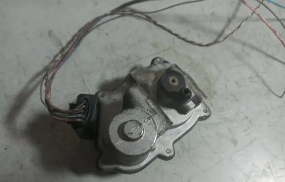 Audi A6 S6 C6 4F Intake manifold valve actuator/motor 059129086L 1019809S07 A2C92454500