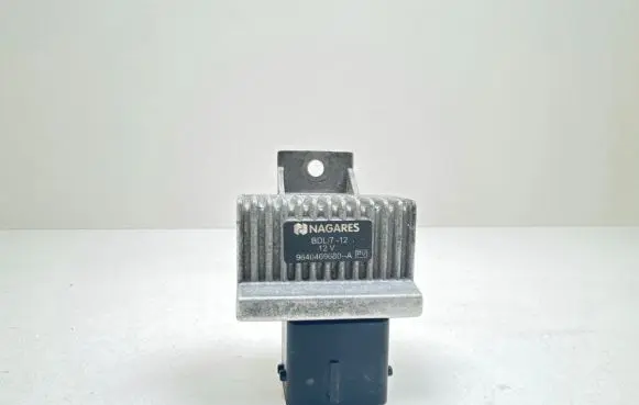 Glow plug pre-heat relay