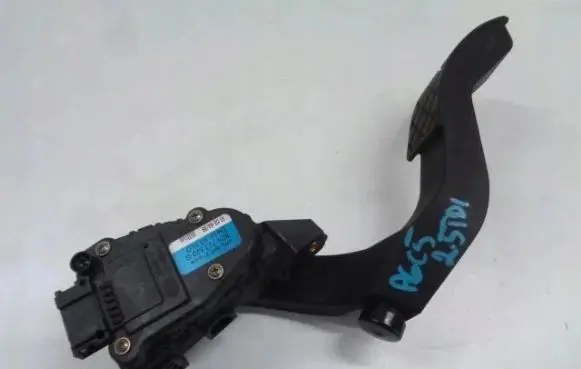 Audi A6 S6 C5 4B Accelerator pedal position sensor 