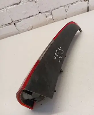 Volvo V70 Rear/tail lights 9154493