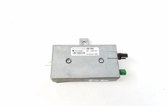 Mercedes-Benz SLK R171 Aerial antenna amplifier A1718205689