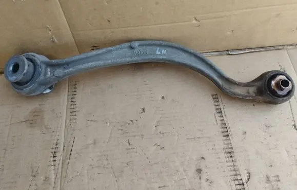 Peugeot 508 Rear upper control arm/wishbone 443894