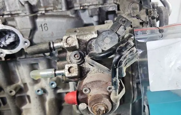 Ford Transit Courier Fuel injection high pressure pump 0445010577 IMPRK1470938