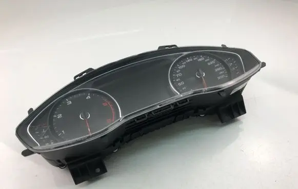 Audi A4 S4 B9 Speedometer (instrument cluster) 8W5920701B