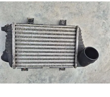 Volkswagen Transporter - Caravelle T4 Intercooler radiator 1512375