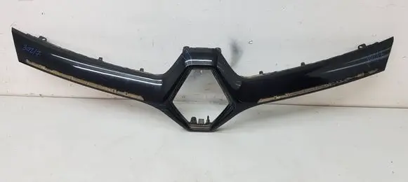 Renault Captur Front grill 623822090R