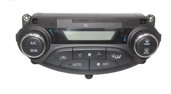 Toyota Yaris Climate control unit 559000D820