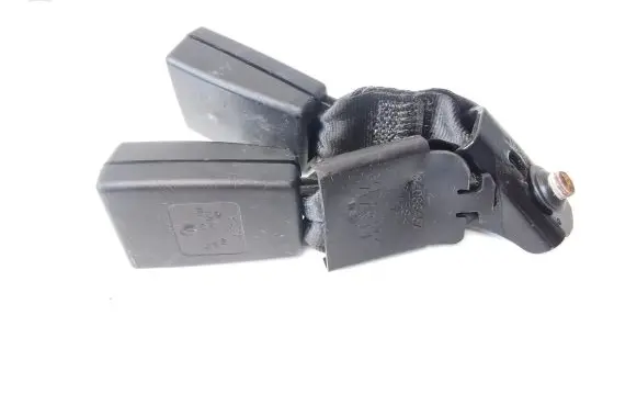Volkswagen Jetta VI Middle seatbelt buckle (rear) 5C6857739