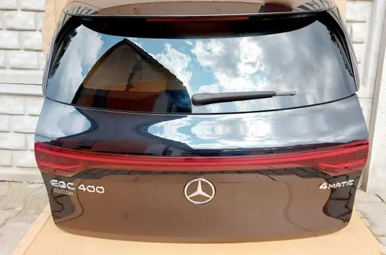 Tailgate/trunk/boot lid