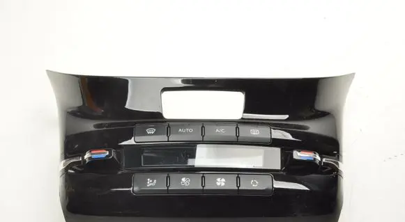 Peugeot 208 I Climate control unit 96722471XU