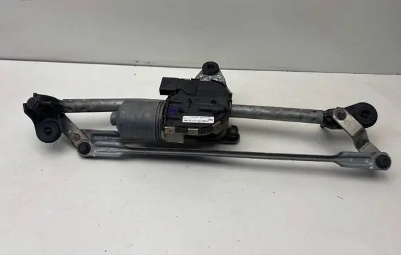 Front wiper linkage and motor