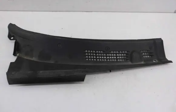 Peugeot Partner Wiper trim 9642405777