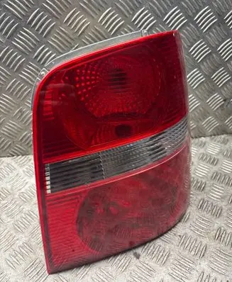 Volkswagen Touran I Rear/tail lights 1T0945096C