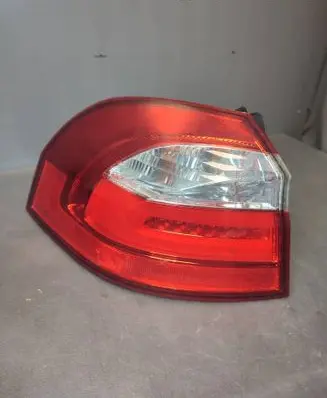 KIA Rio Rear/tail lights 924011W2